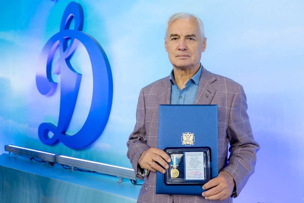 Владимиру Козлову ещё только 80